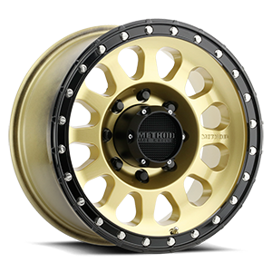 MR315 gold black lip